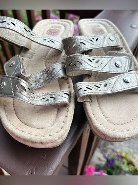 Earth Spirit women’s sandals sz 11